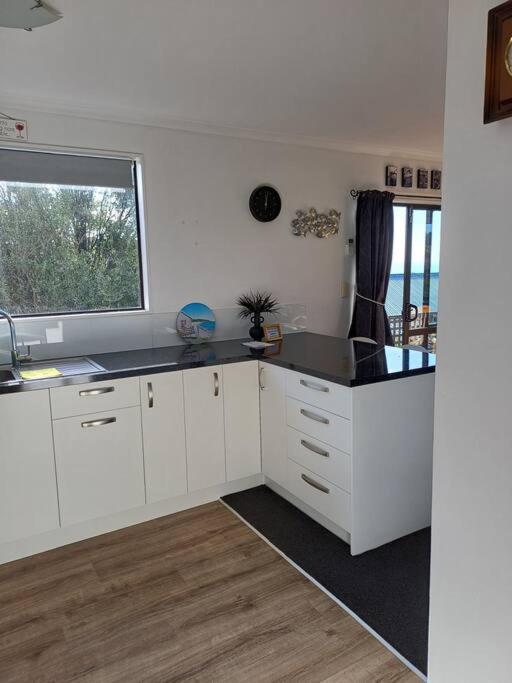 Villa Bayviewonwhitby Kaikoura Exterior foto